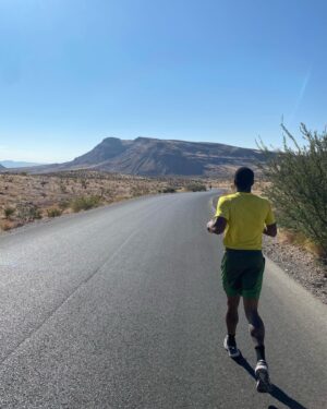 Anthony Dirrell Instagram - Hard work is where it begins, the Fight is easy if you make it easy with the hard work you put in, at the gym or on the Road #teamdirrell #dirrellschancefoundation #dirrellboys