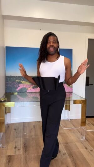 Anthony Elle Instagram - Join me for Sunday Drape! 6pm ESTon IG live
We had a time last Sunday and we are gonna do it again. Thanks @moodfabrics for the beautiful silk faille featured in this video.

We are draping with pleated gold lamè fabric!!! 
So excited!!!!!!!
.
.
.
.
.
#bridalstyles 
#couturegown 
#modernbrides 
#instacreatives
#creativeartiststudio
#trendingfashionstyle 
#draping 
#weddingdressdesign 
#bridalgowndesigner 
#rocktheblock
#artsandcraft
#Fashiondesign
#sundaydrape