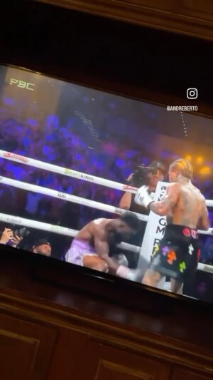 Anthony Fowler Instagram - This fella is a killer @gervontaa he never shows any ring rust