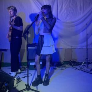 Anthony Lexa Instagram - ✨the band✨

🥁 @archiecrisis
🎸 @georgetolmie 

#livemusic #trans #sexeducationnetflix