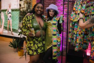 Anthony Lexa Instagram - i love @lucyandyak and i love B00BS so last night was perfect!! check out their new collection😍

so happy i got to be there with my best friend and my sister❤️

#lucyandyak #breastawareness #slowfashion