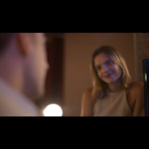Anthony Lyricos Instagram - Apres plusieurs mois d'attente, je suis trés heureux de vous présenter le clip officiel de mon 1er Single " Une Heure " 🥳❤

Disponible dés a présent en intégralité en bio insta 

mais aussi sur toutes les plateformes de streaming 🎵

Remerciements:

Musique: @studiommtp
Realisation video : @studiomontmartrerecording
Figurante : @ludivinemeulle

Bon écoute et n'hésitez pas a partager si vous avez aimé ☺️❤️