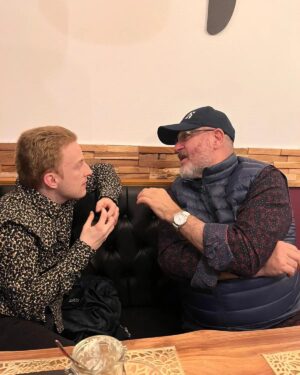 Anthony Lyricos Instagram - Une très belle rencontre avec @oscar.sisto_officiel qui m'a fait prendre conscience de mon talent artistique pas assez exploité ❤️⭐️ Aujourd'hui je suis très heureux de collaborer avec une agence @celebritiesandinfluencersoff qui correspond à mes envies et ainsi créer des concepts , des émissions valorisantes pour nous . Car nous ne sommes pas juste des çandidats de télé réalité... nous sommes parfois bien plus et nous allons vous le montrer ❤️⭐️🙏 #starac #telerealite