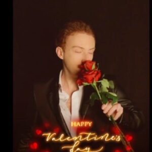 Anthony Lyricos Instagram - Je souhaite à tous les amoureux une merveilleuse fête de saint Valentin ! Savourez chaque moment  et vivez à fond l'instant présent sans vous posez de questions ♥️🌠