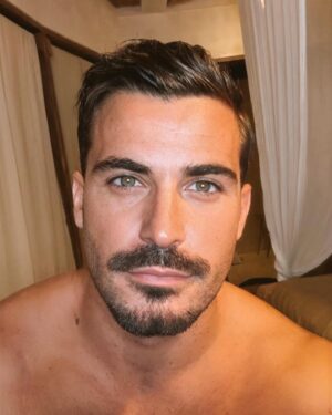 Anthony Matéo Instagram - OLÉÉÉ 👨🏻‍🦱 vous validez ?
