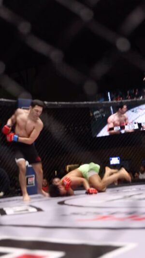 Anthony Pettis Instagram - ONE HITTER QUITTER 😳

Anthony Guerra put his opponents LIGHTS OUT with this knockout at #APFCX 🤯🤯🤯
