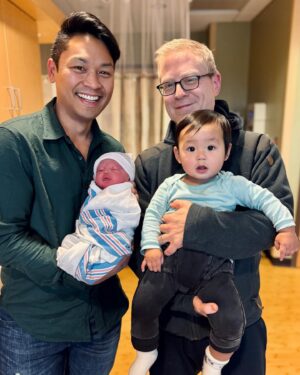 Anthony Rapp Instagram - Meet the newest addition to our family: Keony Lee Ithiphol. He was born on Saturday, November 25, 2023. 🥰 (Pronunciation: kee-OH-knee)

We are beyond grateful that our surrogacy journey has allowed us to meet such wonderful people and helped us to become a family of four. 🙏🏽💖✨