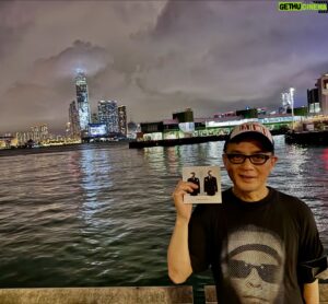 Anthony Wong Yiu-Ming Instagram - 已經很久沒有試過唱片首發日就去買…..但今日一定要。

#petshopboys 
#psbnonetheless