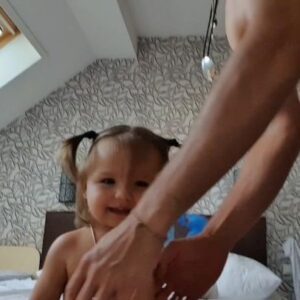 Anton Shipulin Instagram - Уже больше недели сидим дома на карантине. 😷 развлекаемся как можем 🤸‍♂️👨‍👦‍👦🤣