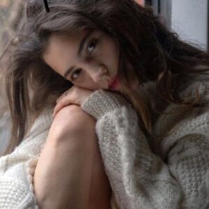 Antonella Ferrari Instagram - Igual odio el invierno

📸 @florescast