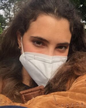 Antonella Ferrari Instagram - Igual prefiero la lluvia 🌧