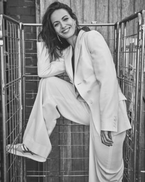 Antonia Desplat Instagram - The many facets of Tony by @matteaston 📸

“When I approach a character, I want to understand their most fragile part. Humans are so complex, and what you perceive is not always what’s going on inside. People protect themselves by trying not to be weak or sensitive. She’s so guarded and she’s fearful of being hurt or codependent on someone else. But I need the audience to feel compassion for her and finding vulnerability was important. I’m a very sensitive person and I wear my heart on my sleeve a lot more than Karla. I wanted to allow that side of Antonia to come out.”

Thank you @asifmagazine 
Make up by @emmamakeupmiles 
Hair by @earlsimms2 
Styling by @piaaungstylist 
@narrativepr 
@curtisbrowntalent 
Retouched by @___barbosa 

#shantaram #asifmagazine #karlasaaranen