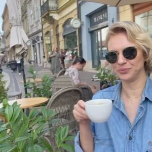 Antónia Lišková Instagram - 48h♥️

#film #festival #me #proud #filming #movie #lovemyjob #košice