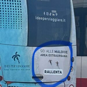 Antónia Lišková Instagram - Effetto “Puglia delle Maldive”🤣

#setlife #series #tv #work #in #progress #madeinitaly