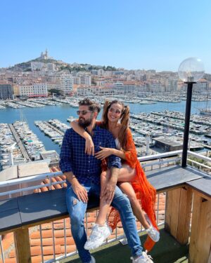 Antonin Portal Instagram - « Naître à Marseille n’est jamais un hasard.. » ❤️

@barbaramoreloff