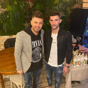 Antonin Portal Instagram - Muchas gracias amigo @alvarogonzalez_ 👌🏼
🍽 @latabledaugustine 👵🏻