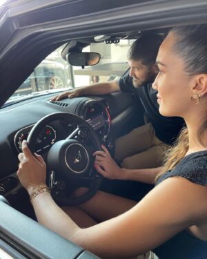 Antonin Portal Instagram - 🎁 CONCOURS : MINI COUNTRYMAN

La marque @thank_you_max propose un concours exceptionnel pour son lancement et vous fait gagner une la mini countryman Hybride S neuve !!
10 d’entre vous pourront gagner un bon cadeau de 500€ chacun pour participer au tirage au sort sur leur site web :)

Pour participer il suffit de :
➔ Liker le post
➔ Suivre les comptes @thank_you_max @barbaramoreloff & @antonin_portal
➔ Commenter que tu participes en taguant autant de personnes que tu veux, autant de fois que tu le souhaites
➔ Bonus : Repost en story

Le concours est ouvert à l’international et se termine le 6/06.
@thank_you_max c’est une plateforme en ligne pour tenter de gagner des cadeaux exceptionnels (voyage, voiture, maroquinerie de luxe…).
Une seule promesse : rendre accessible l’inaccessible !!

♥ Les fondateurs ont un cœur énorme et reversent 10 % de tous les gains à 2 associations @sourire_a_la_vie_asso et Graine 2 Vie qui viennent en aide aux enfants atteints du cancer et maltraités. 

BONNE CHANCE !!
Concours clos, les gagnants sont: @emierosa.secrets @sanndra_dslv @jessica.drouin.creatrice @elizaap83 @fromtoulonwithlove 
⋯⋯⋯⋯⋯⋯⋯⋯⋯⋯⋯⋯⋯⋯⋯⋯⋯⋯⋯⋯⋯⋯⋯⋯⋯⋯⋯ 
#offrirdubonheur #reverengrand #thankyoumax #minicountryman #mini