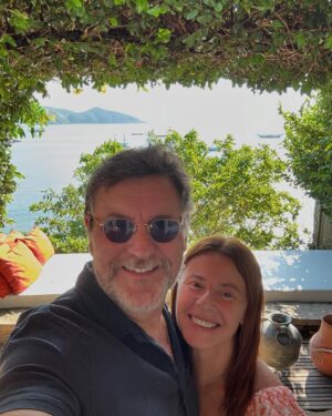 Antonio Calloni Instagram - …em família…
❤️❤️❤️❤️❤️❤️❤️❤️❤️❤️
Saúde, sorte, beijos e ouro!