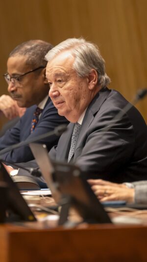 António Guterres Instagram - The death, destruction, displacement, hunger, loss, and grief in Gaza over the past 120 days are a scar on our shared humanity and conscience.

There is no justification for the intentional killing, injuring, torture or kidnapping of civilians, using sexual violence against them, or launching rockets towards civilian targets.

But at the same time, nothing can justify the collective punishment of the people in Gaza.

I am extremely concerned by the inhumane conditions faced by 2.2 million people, as they struggle to survive without any of the basics. I call for a rapid, safe, unhindered, expanded and sustained humanitarian access throughout Gaza.

I also want to add that the @unitednations immediately acted following the very serious allegations against several UNRWA staff members. I was personally horrified by these accusations.

I met with donors to listen to their concerns and to outline the steps we are taking to address them.

UNRWA is the backbone of all humanitarian response in Gaza. I appeal to all Member Countries to guarantee the continuity of UNRWA’s life-saving work.