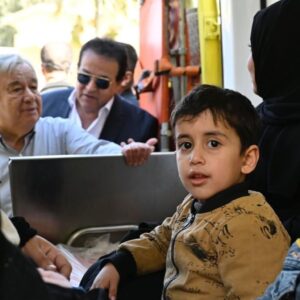 António Guterres Instagram - I cannot shake the heartbreak I witnessed while meeting with Palestine and Sudanese refugees during my Ramadan solidarity visit to Egypt and Jordan.

But I will not give up.

We must keep doing all we can to allow our common humanity to prevail in Gaza and other places where people are suffering around the world.

📷: UN Photo/Mark Garten
