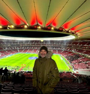Antonio Lobato Instagram - Esta noche me voy de Copas!!! #atleti-Athletic #copadelrey @atleticodemadrid @civitasmetropolitano