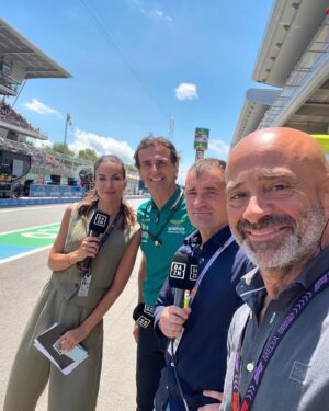Antonio Lobato Instagram - Ha sido un fin de semana muy intenso. Mi Gran Premio de España 18 y como los 17 anteriores lleno de momentos inolvidables y gente genial. Gracias a todos los locos maravillosos que no se les ve por la tele, pero que hacen posible que salgamos al aire. Los del circuito y los que se lo curran también en Madrid. Un privilegio seguir aprendiendo con cada uno de vosotros.