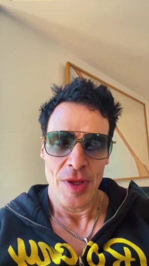 Antonio Sabàto, Jr. Instagram - Let’s get this one to a lot views 😜🇦🇺✌️
@fssydney 🙌🫶
