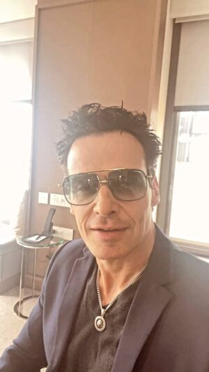 Antonio Sabàto, Jr. Instagram - See you soon ❤️🇦🇺 @fssydney @ditaeyewear @rolex