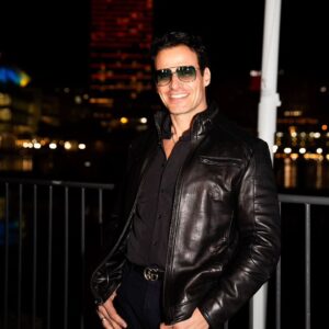 Antonio Sabàto, Jr. Instagram - Sydney nights with Antonio Sabato Jr 

#darlingharbour 
#sydney 
#harbourbridge
#antoniosabatojr 
#Australia 
#ditaeyewear