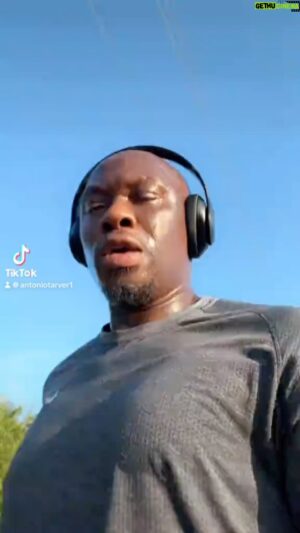 Antonio Tarver Instagram - #LetsGetIt 🏃🏾‍♂️ #FitnessChallenge 💪🏾

#TarversTake 🎥🎧🎤 “You Want To Win”? 

#TapIn 🎩🪄
