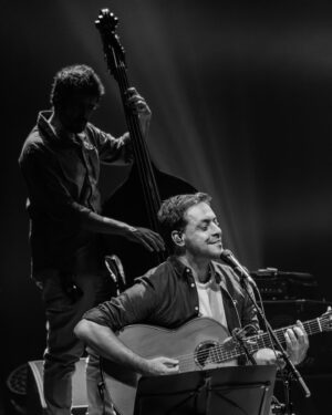 António Zambujo Instagram - Obrigado, Águeda ☂️
É sempre um gosto voltar onde somos felizes, principalmente na zona da Bairrada!

📸: @joao_pereira_photographer