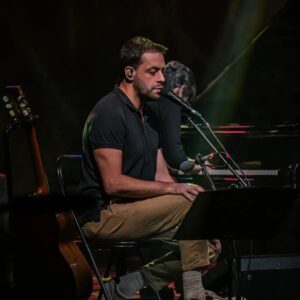 António Zambujo Instagram - Obrigado Grudziądz! Foi um prazer tocar no Fado Festiwal.
📸 Lukasz Szalkowski

#ZambasCorporate #Cidade #fadofestiwal 
#grudziądz