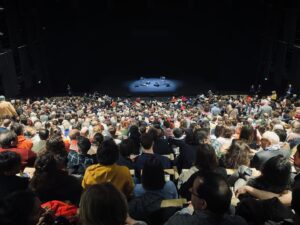 António Zambujo Instagram - Muito obrigado a todos que estiveram presentes na Opéra de Lyon e no Théâtre de La Ville. 3 concertos que ficarão na nossa memória. Viva a música! À bientôt mes amies!

#ZambasCorporate #France #YamanduCosta #AntonioZambujo