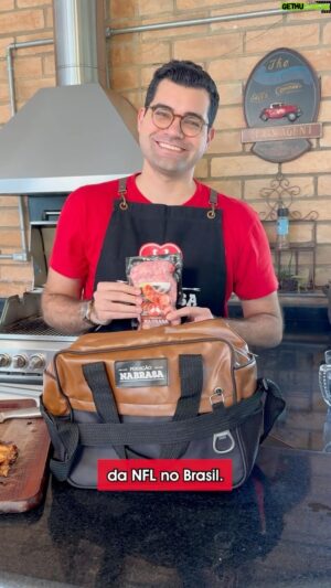 Antony Curti Instagram - Churrasco e NFL, quem não ama essa tradição? Fãs chegam cedo para o tailgate, uma festa com churrasco e bebidas no porta-malas do carro perto do estádio. Faça o mesmo para as finais de Conferência, com Perdigão Na Brasa. 

Lamar Jackson contra Patrick Mahomes será espetacular, assim como 49ers x Lions. Será que a linha ofensiva dos Lions protegerá Goff? Como Purdy se sairá após o último jogo? Acompanhe essas histórias incríveis com um tailgate brasileiro!

#PerdigaoNaBrasa #OChurrasOficialDaNFL