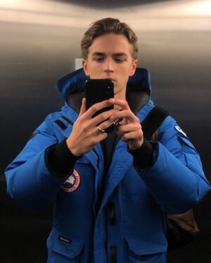 Antoon Instagram - 🧊