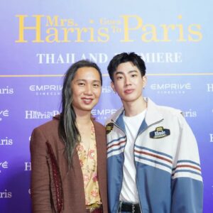 Anucha Boonyawatana Instagram - ไปดูหนังเรื่อง Mrs. Harris goes to Paris กับน้องออฟ แมวหนุ่มหล่อมาค่ะ 

ในงานได้เจอกับพี่จ๋อม Designer แบรนด์ Theatre Bangkok ซึ่งเป็นแบรนด์โปรดของนุชี่ ใส่ตลอด ใส่ทุกวัน ทั้งออกกอง ออกงาน เดินพรมแดง ท่องเที่ยว ลุยป่า ลุยน้ำ ก็ต้องมีเสื้อคลุมของ Theatre ค่ะ 

พี่อาร์ตอารยา แนะนำว่าควรแต่งชุดสั้นๆ ไม่ต้องเสื้อคลุมยาวตลอดก็ได้ ดีค่ะ เดี๋ยวต่อไปจะซื้อจุดโป๊ๆ ครอปๆ มาใส่มากขึ้น

ขอบคุณน้องเอิร์ธออสการ์ที่ชวนไปดูหนังนะคะ ชอบมากกก  หนังเป็นเรื่องของป้าคนหนึ่งที่ทำงานเป็นแม่บ้านแต่อยากไปซื้อชุด haute coulture ของ Dior เนื้อเรื่องมีความเพ้อฝันแต่ทำได้น่ารักลงตัว แถมห้องเสื้อ Dior ยังสนับสนุนชุดโบราณของจริงที่มีความสำคัญทางประวัติศาสตร์มาให้ถ่ายหนังเรื่องนี้ด้วย ฉาย exclusive ที่ sf เท่านั้นค่ะ ใครชอบหนังเกี่ยวกับห้องเสื้อแฟชั่นชั้นสูงควรรีบไปดูกันด่วนค่ะ