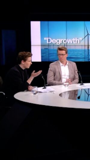 Anuna De Wever Instagram - Want to learn about #degrowth? 🌱🌏

Check out these materials:

Less is more - How Degrowth Will Save the World, by Jason Hickel (2021)

Ralentir ou périr: L’économie de la décroissance, by Timothée Parrique (2022) 

Degrowth is About Global Justice, an article by Jason Hickel in the Green European Journal (2022) 

Decolonizing Climate Coloniality, by Dr. Farhana Sultana (2023) 

#BeyondGrowth conference in the European Parliament: Three days of video of experts, activists and politicians explaining degrowth (2023) 

A broad collection of information online: http://degrowth.info/

What would you add? 

Drop your recommendations below 🌊