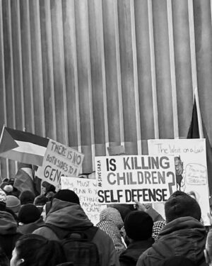 Anuna De Wever Instagram - The world is fighting. Palestine will be free! 🇵🇸
