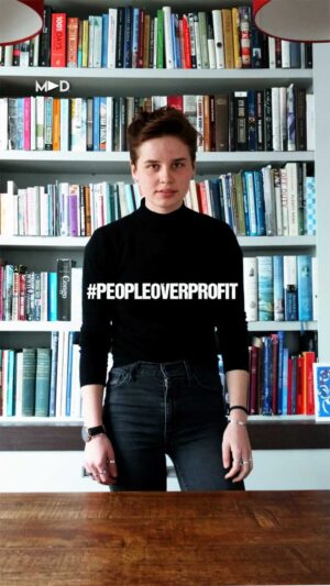 Anuna De Wever Instagram - Are you joining the global climate strike tomorrow?! 

⏰ 13.30u 25th of March 
📌 Brussels-central station 

#PeopleOverProfit

Video credits to @thomas.maddens 

•
•
•
•
•
#climate #climatechange #fridaysforfuture #peoplenotprofit #youthforclimate #nature #environment #earth #globalwarming #savetheplanet #sustainability #climatestrike #strike #savethedate #green #climateaction #climatecrisis #sustainable #zerowaste #eco #recycle #plasticfree #vegan