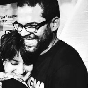 Anvita Dutt Instagram - Happy belated @motwayne Well I missed your birthday just as I miss us and the whole Sunday sceptic gang ♥️ Therefore wehuglikewemeanit wali photo courtesy @ishikamohanmotwane aka maaaasiiiii