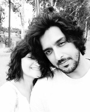 Anvita Dutt Instagram - You are my favourite: friend, lifeline, teller of parrot jokes, gyaani baba, chotu, director, drinking partner, sufi love ❤️ @an5hai Happy Birthday. Buggy 🤗