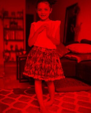 Anvita Dutt Instagram - Alina ❤️ iklauti santaan of @shru2kill and @dontpanic79 is red-lit with love. May she always be filled with wonder and joy. Fly free little one. @siddharthdiwan our #Bulbbul blood moon is shining through so many windows ❤️