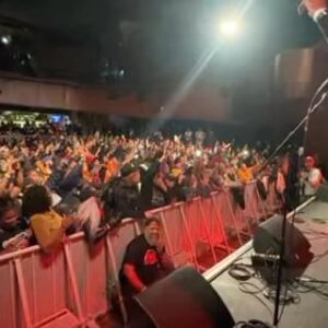 Anwan Glover Instagram - Our city is under siege.. and we are in a place where we need to seek peace & do EVERYTHING we can as a community to STOP THE KILLING! This past Monday, we honored our tool to help our CITY heal! Go-Go Music has saved the lives of a lot of musicians from DC & the DMV as a whole. 
1’s up.. Guns Down… WE NEED EACH OTHER! We are already feared by others.. love your brothers.. honor your sisters.. respect kids & elders.. You can’t spell community without UNITY! #Backyard4Life @dcpubliclibrary 
@murielbowser
@mayor_bowser
@octdc
@entertain_dc
@howard theatre @cm_mcduffie @trayonwhite @robertwhite_dc @ronaldmoten @dontmutedc  @dcdecades @016entertainment @dmvhoodzandnewz