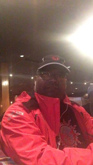 Anwan Glover Instagram - #tbt Happy birthday to my guy @dc.teddybear @werone_est1992 all my fat Katt want is some fresh @werone_est1992 and some good food 🥘 and some @backyardband 😂😂😂 each year @ @kroniclover2  hey west he has to have his one ☝🏾 gear on no question 🙋🏾‍♂️ 💯💯💯