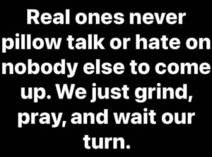 Anwan Glover Instagram - Gm my people always be aware of sneaky fake people that come around for information watch their body language look 👀 them in there eyes 👀 and straight into their face and you can get the turnoff vibes always be real and grind and wait your turn to build and come up never 👎🏿 be a snake 🐍 to get on top 🔝 it won’t last long and watch the fake slick ones that pillow talk they are the worst stay woke my people and enjoy this awesome weekend G #imjustanuptownboy #backyard4life 💯👑🤟🏽