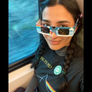 Anya Banerjee Instagram - "Umbraphile"
Noun. One who loves eclipses, often travelling to see them.