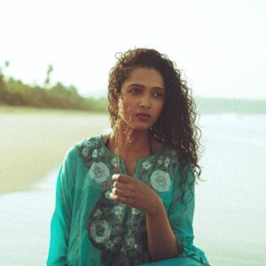 Apoorva Bhardwaj Instagram - To sit in silence at the shore, watch the waves and hear the surf, is to appreciate the very breath and heartbeat of the earth.
-Doe Zantamata

MUAH: @beautifiedby_rakshajois 
Photo credit: @koushik.gowda_
@koushikgowdaphotography
.
.
.
.
.
.
.
.
#beaches #gokarna #gokarnabeach #sunsets #sunlight #kfi #actor #curl #browneyes #curlyhair #kannadaactress #kannadafilmactress #actress #southindianactor #karnataka #karnatakatourism #posing #goodvibes