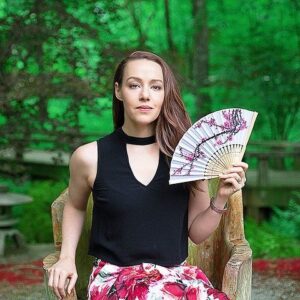 April Billingsley Instagram - Own your power friends. Never stop finding reasons to enjoy this life. Yes, the news can be depressing, but there is still so much beauty in this world. Just a gentle reminder to open your eyes to the flowers and things along with the blah stuff for a few- 💛🌞
📸@mwdirector