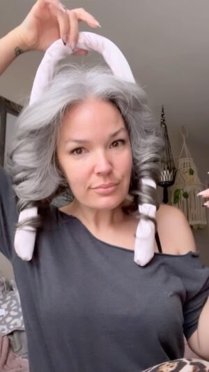 April Schutte Instagram - Hey, @gingerleevalentine ! Here’s my overnight heatless curls! More of a wave as I did them a little loose, but gotta love that body! 
.
.
.
#heatlesscurls #bouncyhair #silverhaircolor #greyhaircolor #hairtutorials #greyhairmodel #silversister #heatlesscurlsovernight #bighairgoals