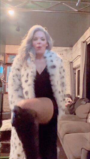 April Schutte Instagram - More of the coat! Terrible lighting backstage but she stills glows!
.
.
.
#backstagelife #postcardsfrombackstage #whiskyagogo #hollywoodnights #80sgirl #70sstyle #80sstyle #silversisters